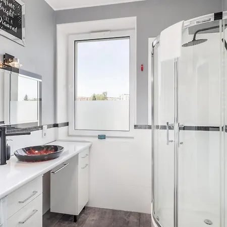 Cegielniana Grey By Bookinghost شقة